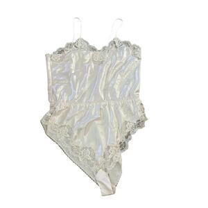 Vintage Erika Taylor Women's White Lace Trim Nylon Satin Bodysuit Size Large